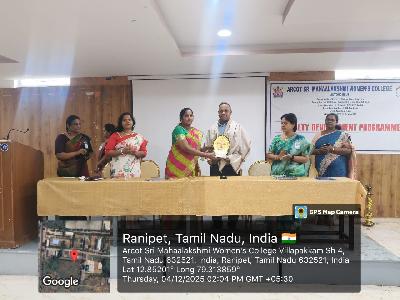 Empowering Educators :Building Leadership for Impact and Innovation - Rewrite Your Thinking